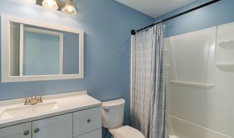 109 Schooner Ave, Barnegat, NJ 08005