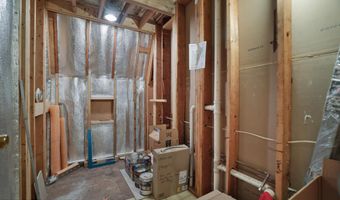 27 Longfellow Cir, Albrightsville, PA 18210
