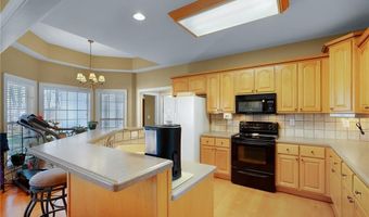 13 Golden Eagle Dr, Adairsville, GA 30103