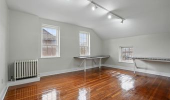 4506 220th Trl, Amana, IA 52203