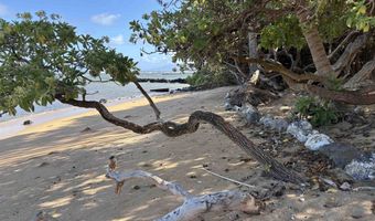 7142 Kamehameha V Hwy B102, Kaunakakai, HI 96748