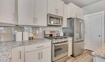 296 S 600 W, Centerville, UT 84014