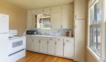 303 N 2nd, Arkansas City, KS 67005