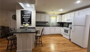 380 Sunset Ave 12, North Providence, RI 02904