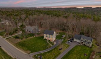 58 Village Place Dr, Barrington, NH 03825