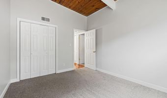 7746 DONNYBROOK Ct 207, Annandale, VA 22003