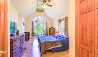 290 Castle Island Rd, Belgrade, ME 04917