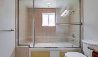 700 S Ardmore Ave 204, Los Angeles, CA 90005
