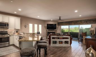 6145 E CAVE CREEK Rd 103, Cave Creek, AZ 85331