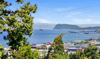 558 4TH St, Astoria, OR 97103