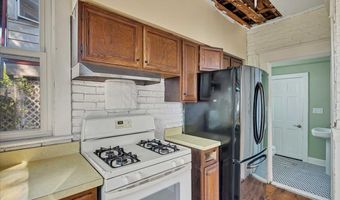 24 Summit Ave, Albany, NY 12209