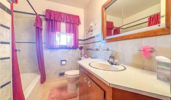 2124 D Ave E, Bismarck, ND 58501