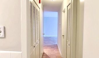 4977 BATTERY Ln 1-311, Bethesda, MD 20814