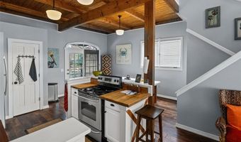 436 E 3rd St A, Alton, IL 62002