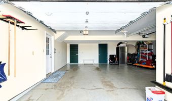 87 Glade Cir, Campton, NH 03223