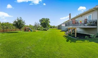 932 Waters Edge Cir, Avon, MN 56310