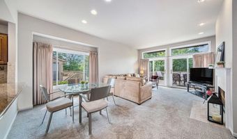 4878 Lone Oak Ct 20, Ann Arbor, MI 48108