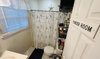 204 2nd St, Barnegat, NJ 08005