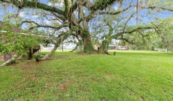 2111 Main Hwy, Arnaudville, LA 70512