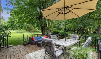 2840 Tuebingen Pkwy, Ann Arbor, MI 48105