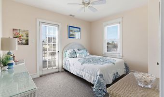23 5th St, Beach Haven, NJ 08008