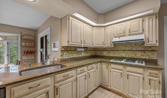 68 Stony Rdg, Asheville, NC 28804
