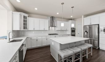 944 BENTGRASS Dr, Aberdeen, MD 21001