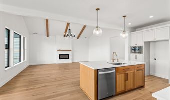 88104 WYMORE Ln, Veneta, OR 97487