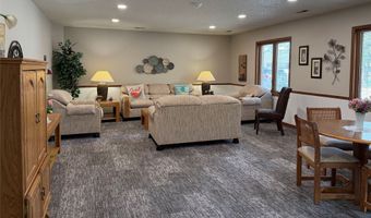 411 SE Delaware Ave 304, Ankeny, IA 50021