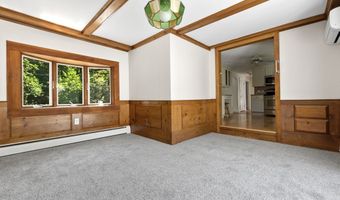 10 Standley St, Beverly, MA 01915