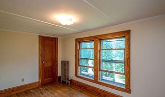 152 Parker Rd, Carroll, NH 03598