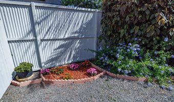 1702 Haiku Rd B, Haiku, HI 96708