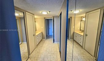 20505 E Country Club Dr 138, Aventura, FL 33180