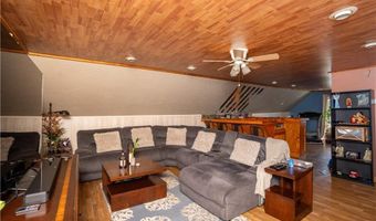 62 SPRING St, Lincoln, RI 02838