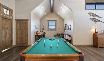 440 STRAWBERRY HILLS Dr, Bedford, WY 83112