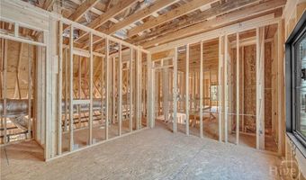 465 Stone Creek Dr, Hull, GA 30646