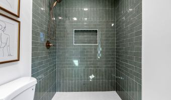 207 Oakmont Dr, Boiling Springs, SC 29316