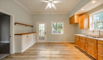 814 W 5th St, Anderson, IN 46016