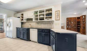 6841 TREE BREEZE, Bartlett, TN 38135
