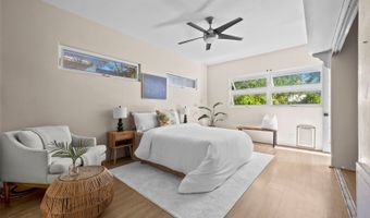 355 Hualani St A, Kailua, HI 96734