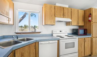 65225 94th St, Bend, OR 97703