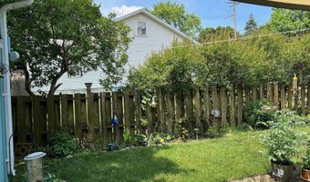 831 N River Ave, Alma, MI 48801