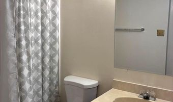 529-16 B KING St, Basye, VA 22810