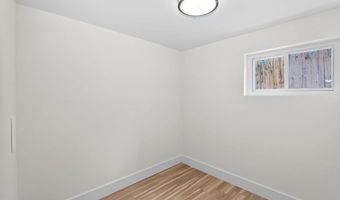 1805 S POLLARD St, Arlington, VA 22204