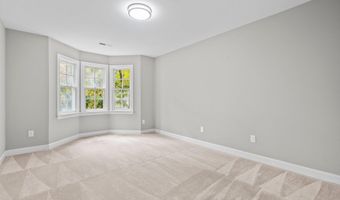 1008 W Sterlington Pl, Apex, NC 27502