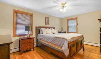 6 Longmeadow Dr, North Providence, RI 02904