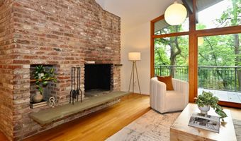 7019 MACARTHUR Blvd, Bethesda, MD 20816