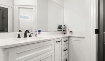 6 NW Isabella Cir, Andrews, TX 79714