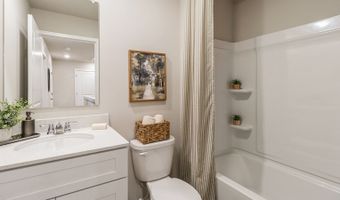 2109 BUGGE Dr, Adel, IA 50003