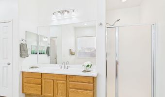 6915 S SAPPHIRE Way, Chandler, AZ 85249